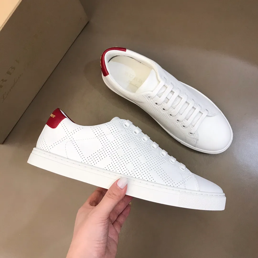 p380 ▫️B Home🆕Original boutique, classic plaid men's casual sneakers, made of selected calfskin, 100% original Burberry special fabrics! KPU puncture method on the back decorated with Burberry three-dimensional logo, original outsole 38/45